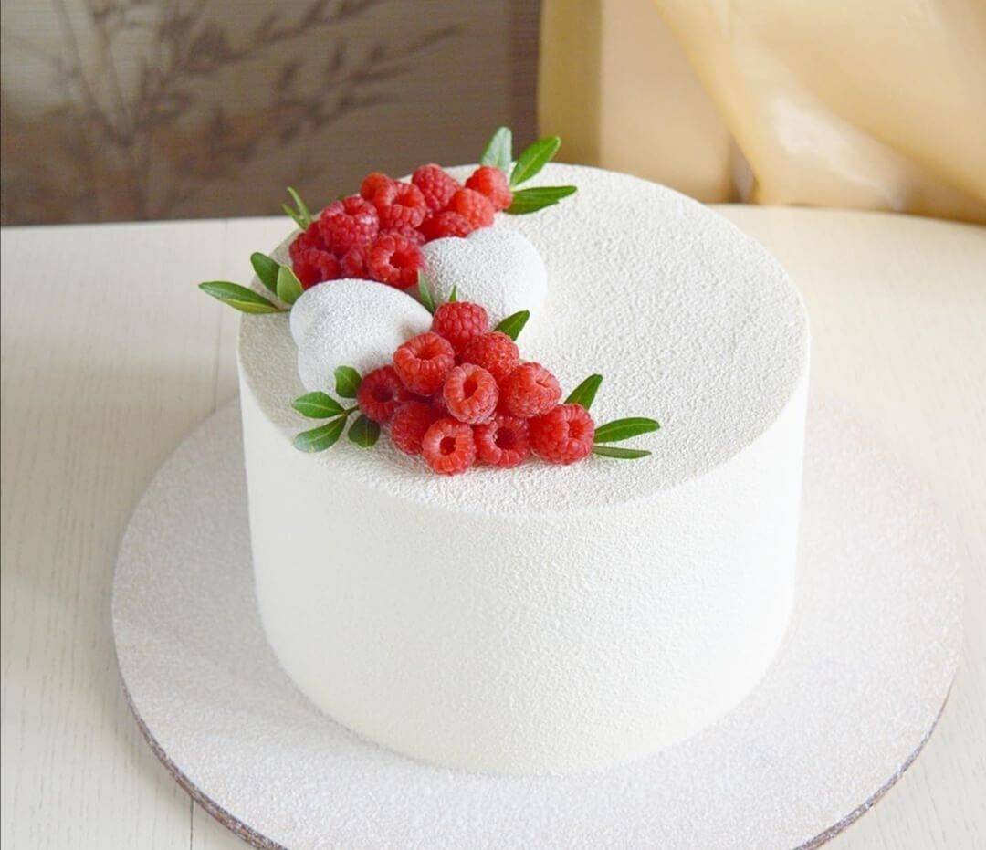 Торт "Нежная малина"